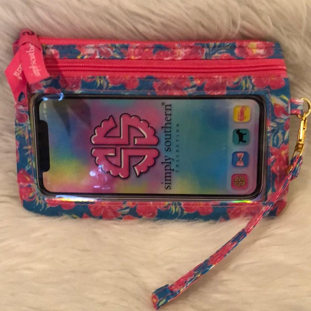 Simply Southern Smart Phone Wristlet/NWOT